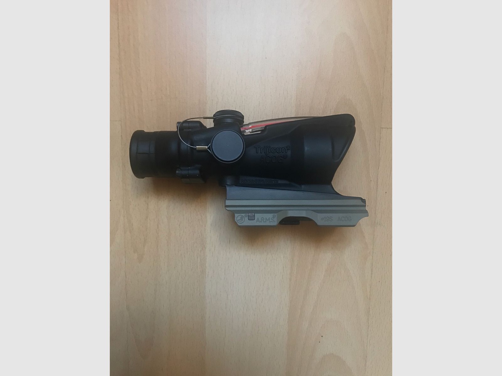 Trijicon ACOG Triangle 4x32