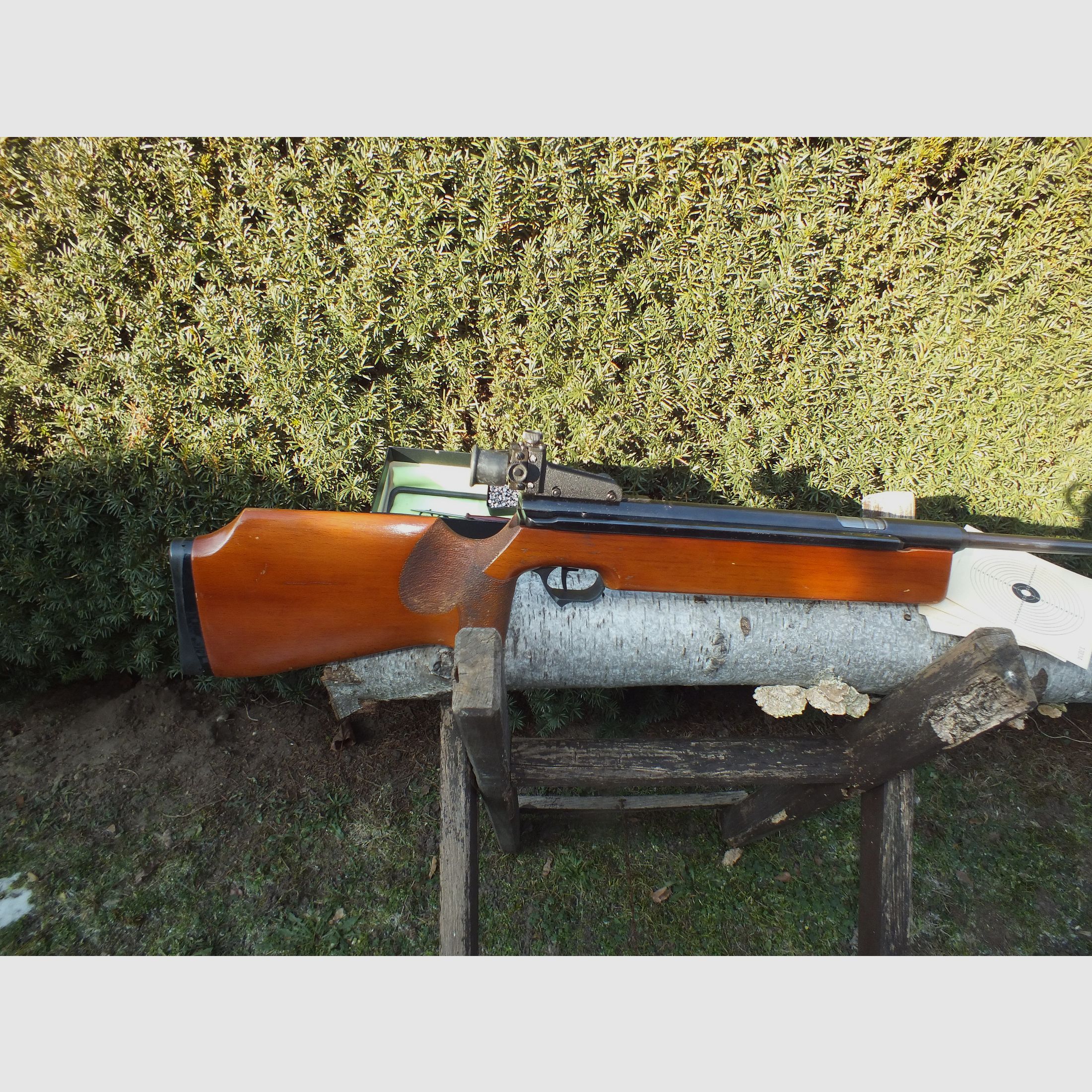 DDR-Luftdruckgewehr Haenel 312, Seitenspanner