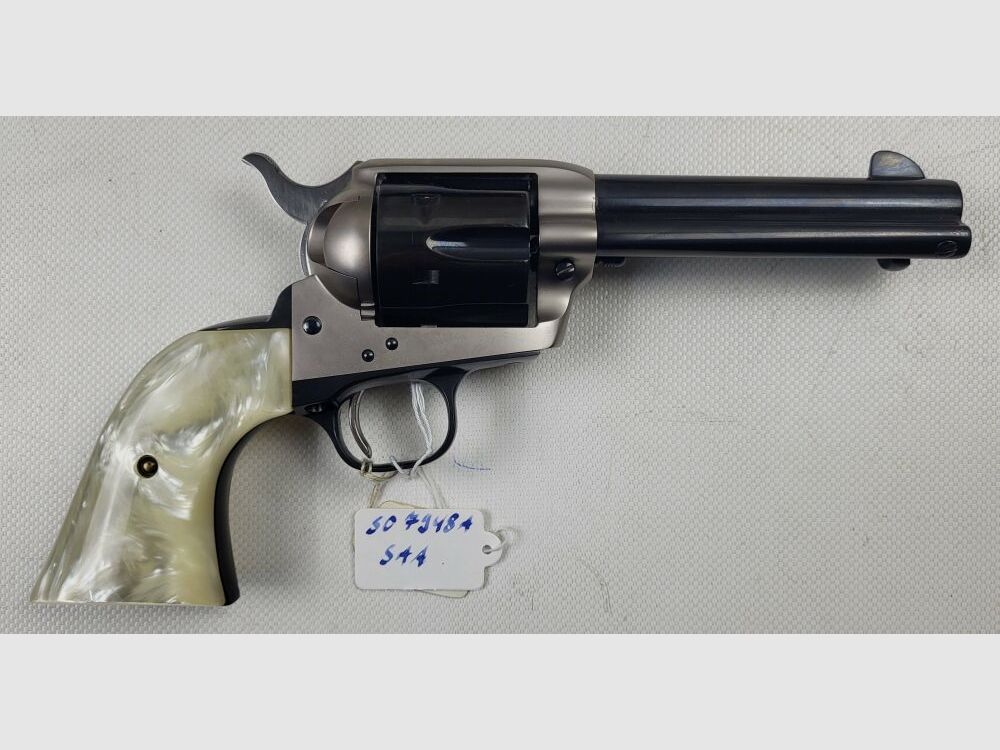 Colt Single Action Army SAA 3rd Generation