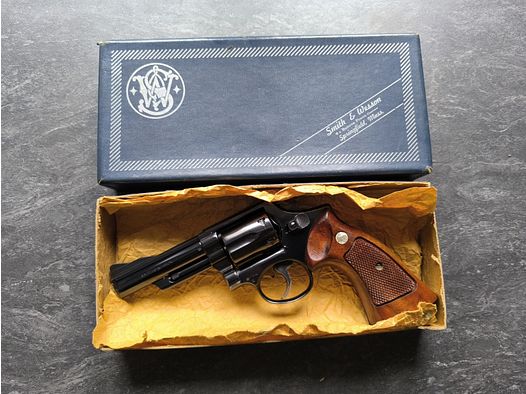 Smith & Wesson Modell 19-3 in OVP