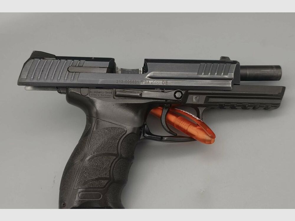 Heckler & Koch P30L 9mm Luger