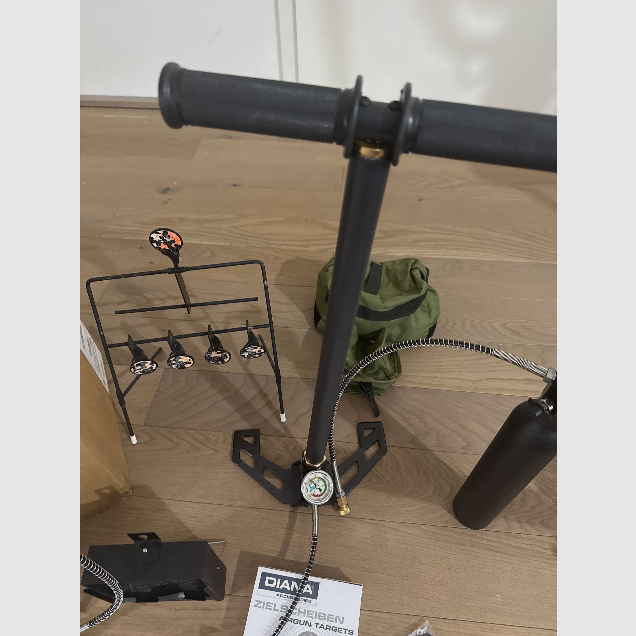 Edgun Leshiy 2 All Black - 350mm cal. 22 / 5,5 mm