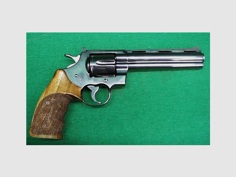 Colt Python Revolver 6"