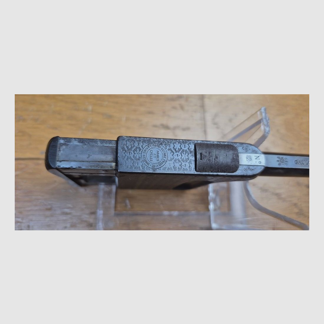 Fun and rather uncommon pocket pistol "Le Gaulois" – Also known as "The Pocket Machine Gun" – Model No. 2 – Manufactured by ManuFrance around 1895 – Caliber 8mm Le Gaulois – Gun with system without trigger – Semi-automatic 5 rounds! – Good aesthetic and mechanical condition -TBE, image 9 of 10