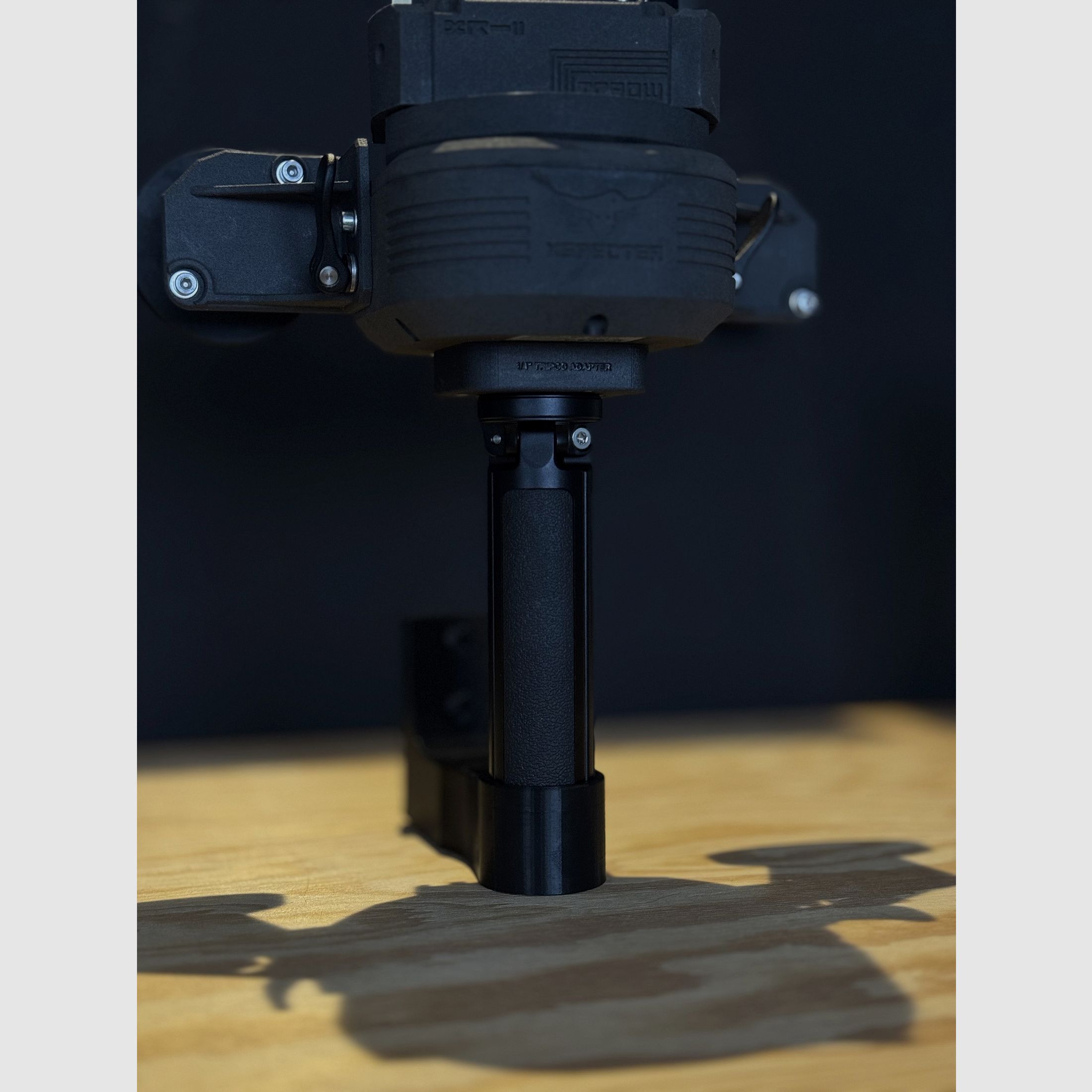 HIGH SEAT HOLDER SET INCLUDING MINI TRIPOD
