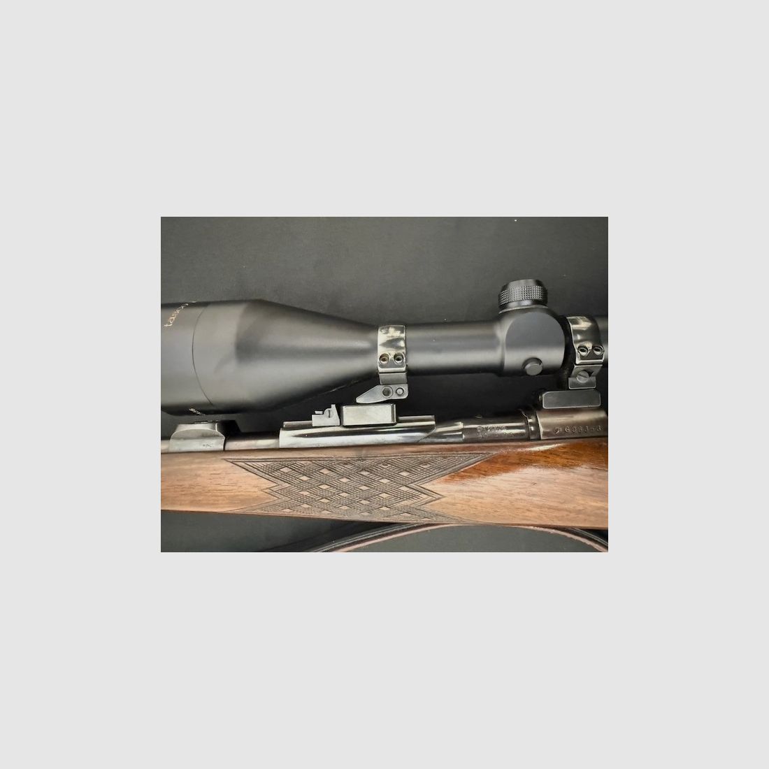 Mauser 66 rifle de caza, rifle de repetición de cerrojo de acción recta, rifle de caza calibre 30-06 en muy buen estado, incl. Tasco Titan 4-12x56 con punto de luz.