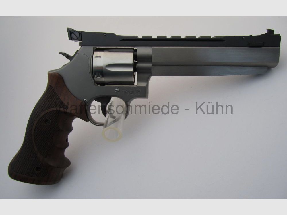 Smith & Wesson 686