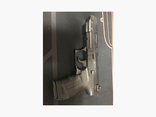 WALTHER P22