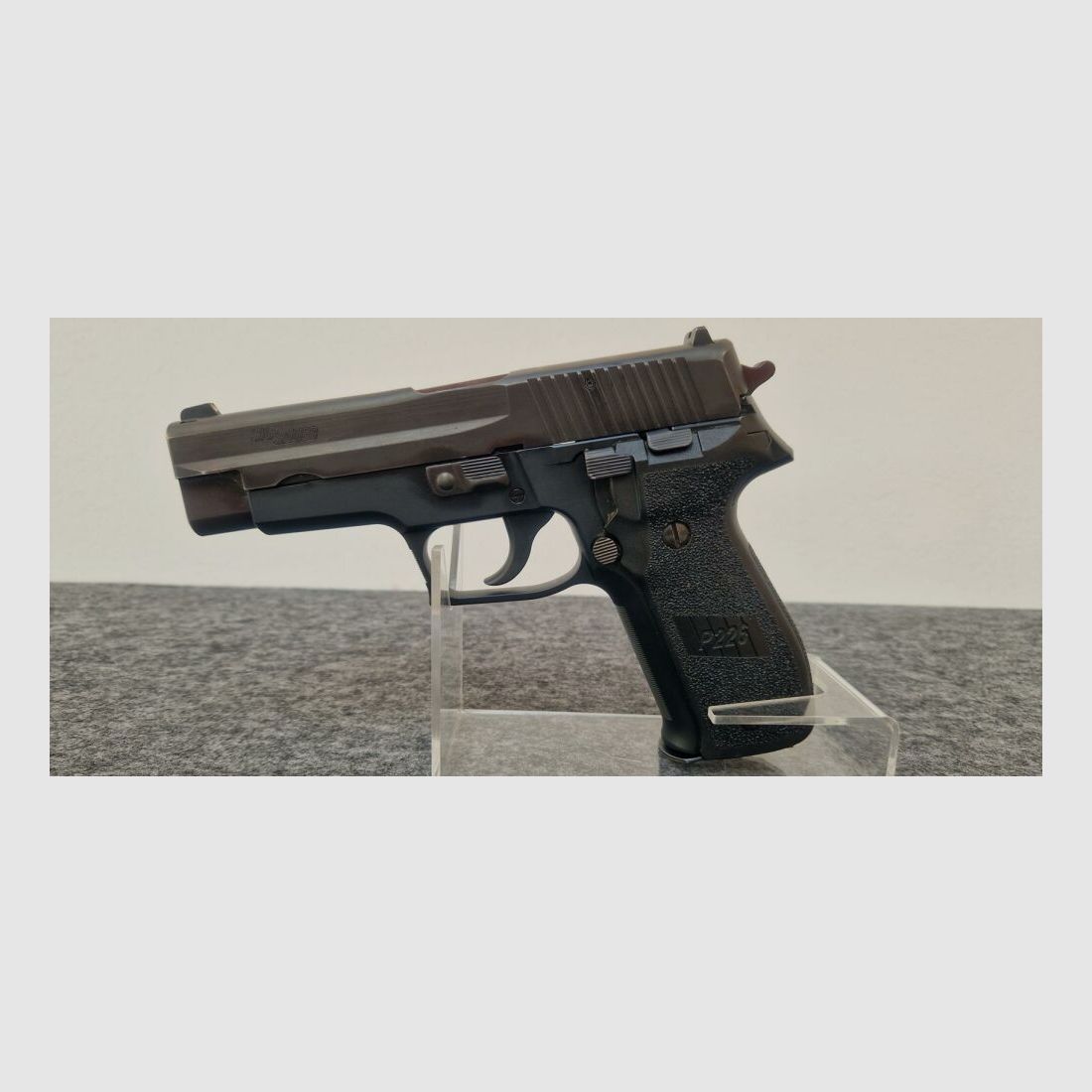 Sig Sauer	 P226