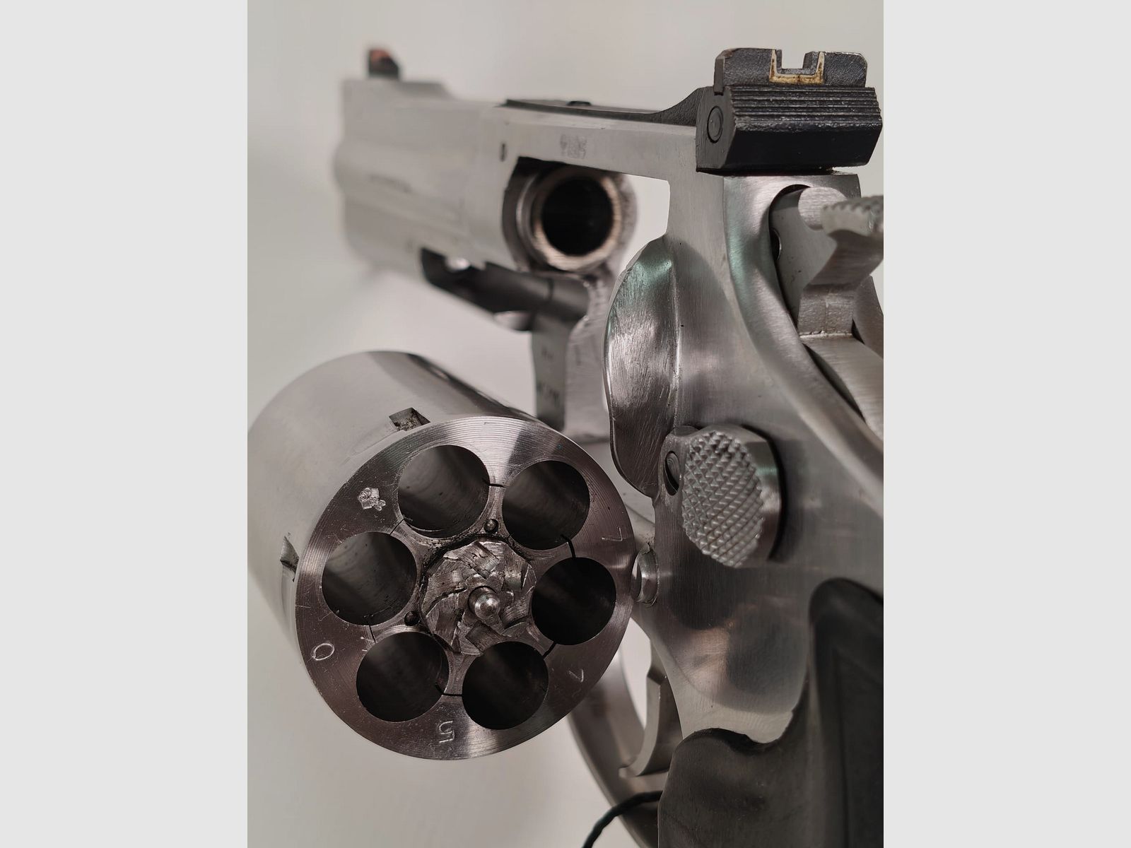 Rewolwer Rossi .357Mag