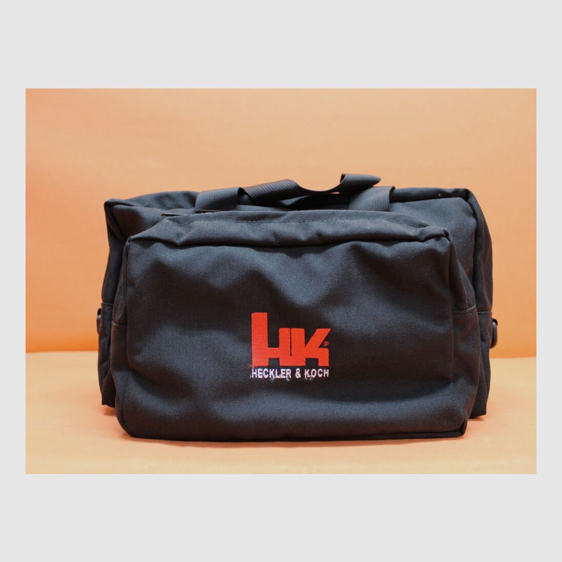 Heckler & Koch HK Heckler&Koch Range Bag Cordura® schwarz mit aufgesticktem HK Logo ca. 36x27x21 cm
