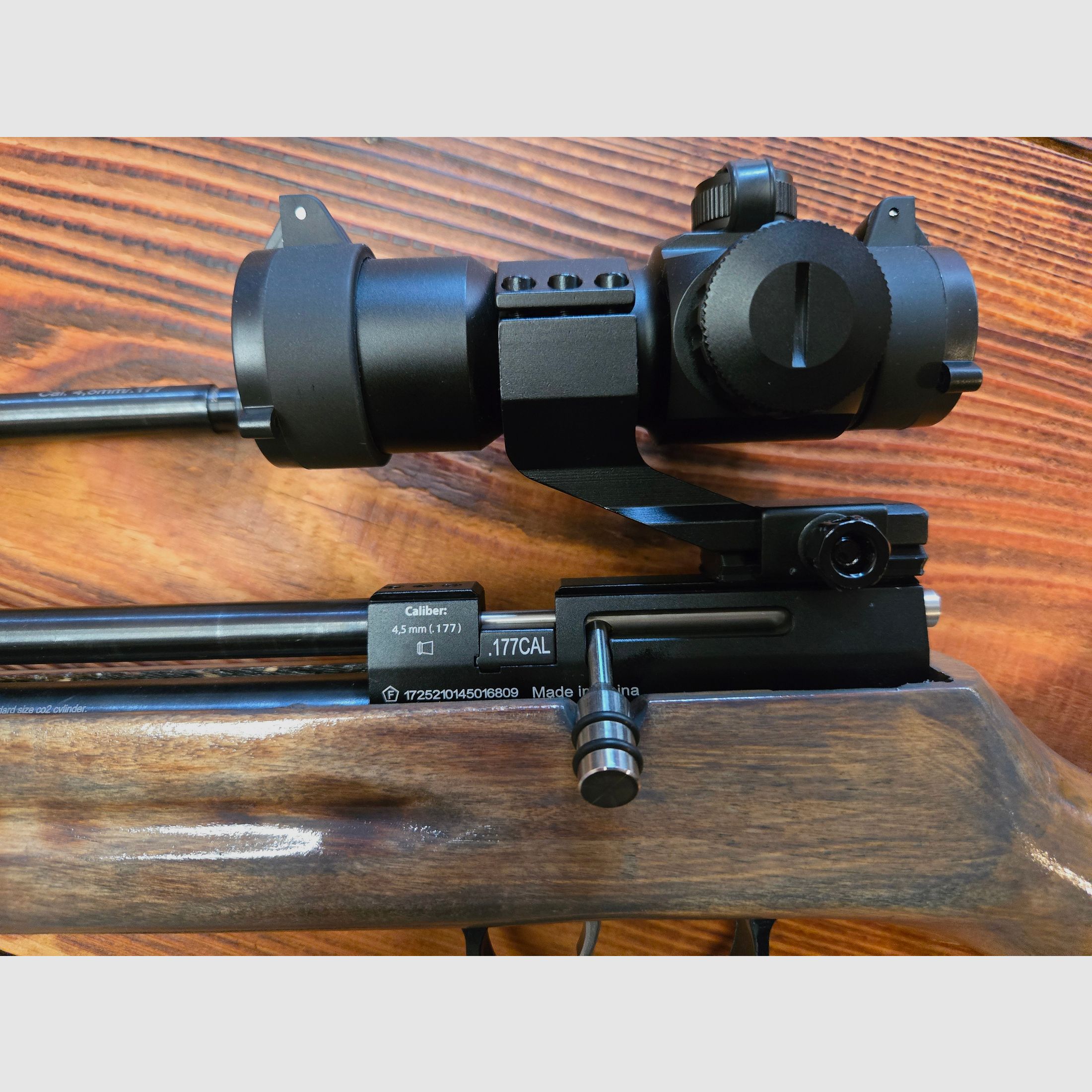 Diana Chaser Gewehr mit Holzschaft CO2 Diabolo 4,5mm Luftgewehr