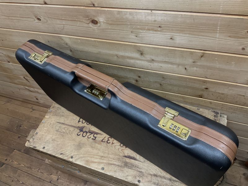 Blaser Waffenkoffer Typ A, perfekt für Bockdoppelbüchse, Bergstutzen und Bockbüchsflinte!!!