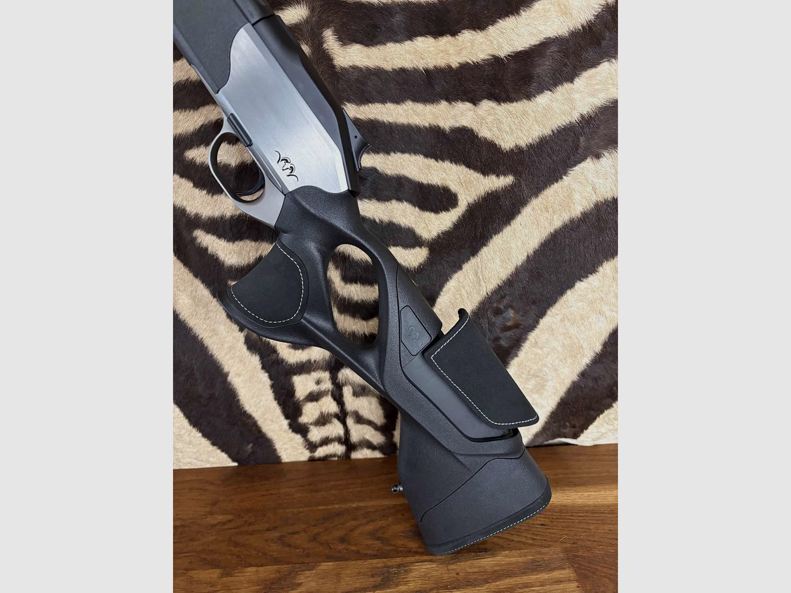 Repetierbüchse Blaser R8 Ultimate Silverstone Kal.300wm – ca.65cm geflutet mit Gewinde 15×100, Bild 7 von 11