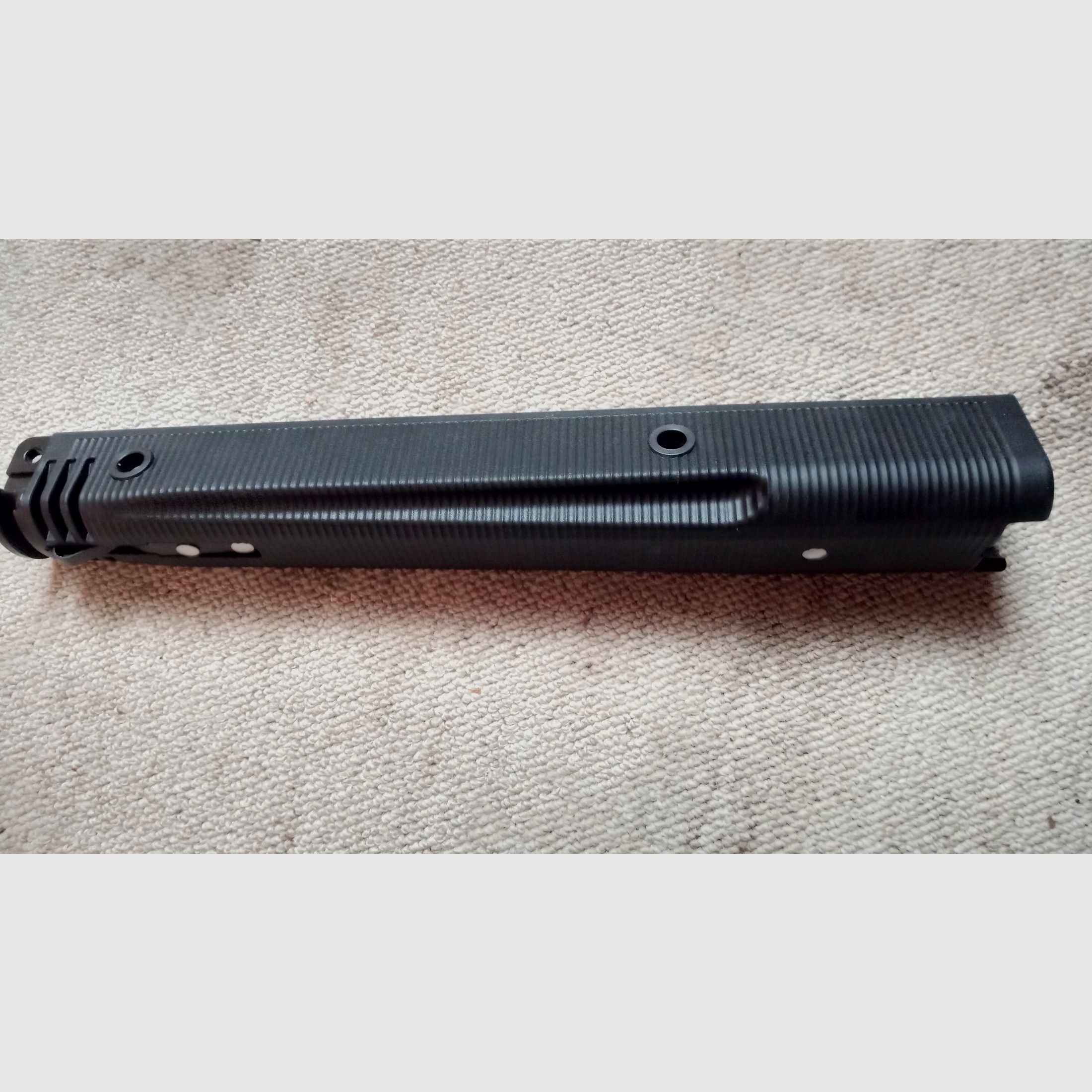 Moderner AC Unity G3 Trapezhandschutz  & Pistolengriff in Schwarz  - Aftermarket Wide Handguard