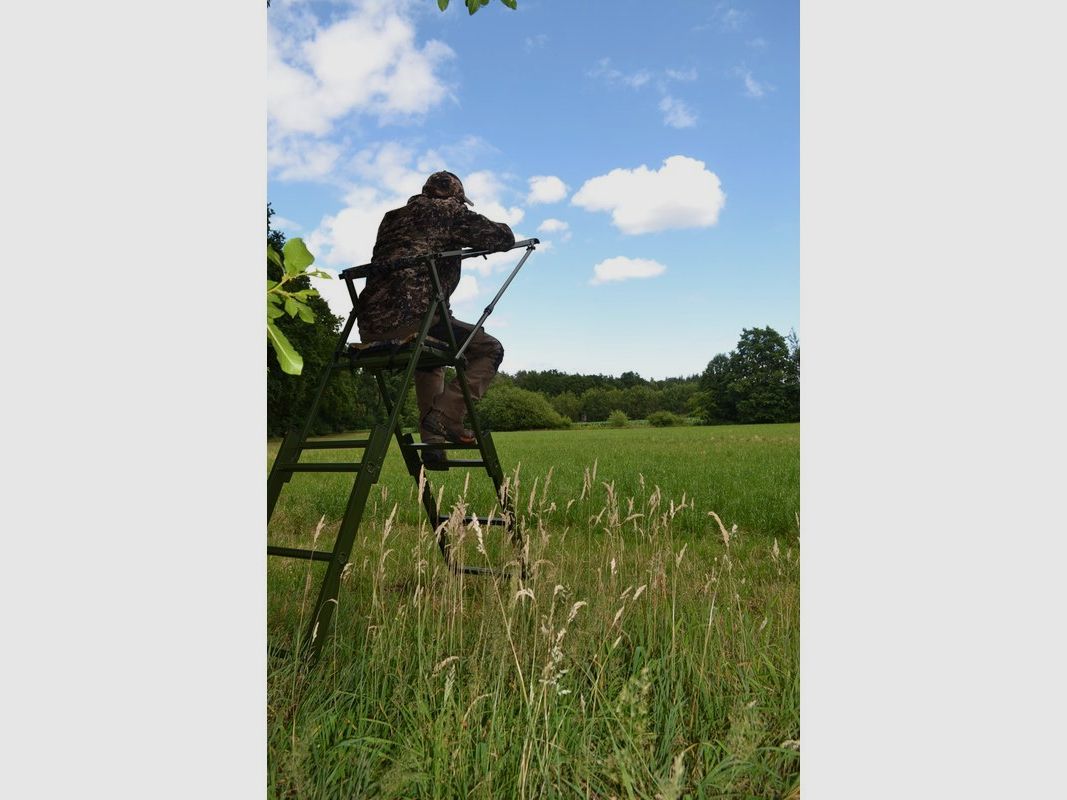 Farm-Land Ansitzleiter - Mobiler Ansitzbock 658