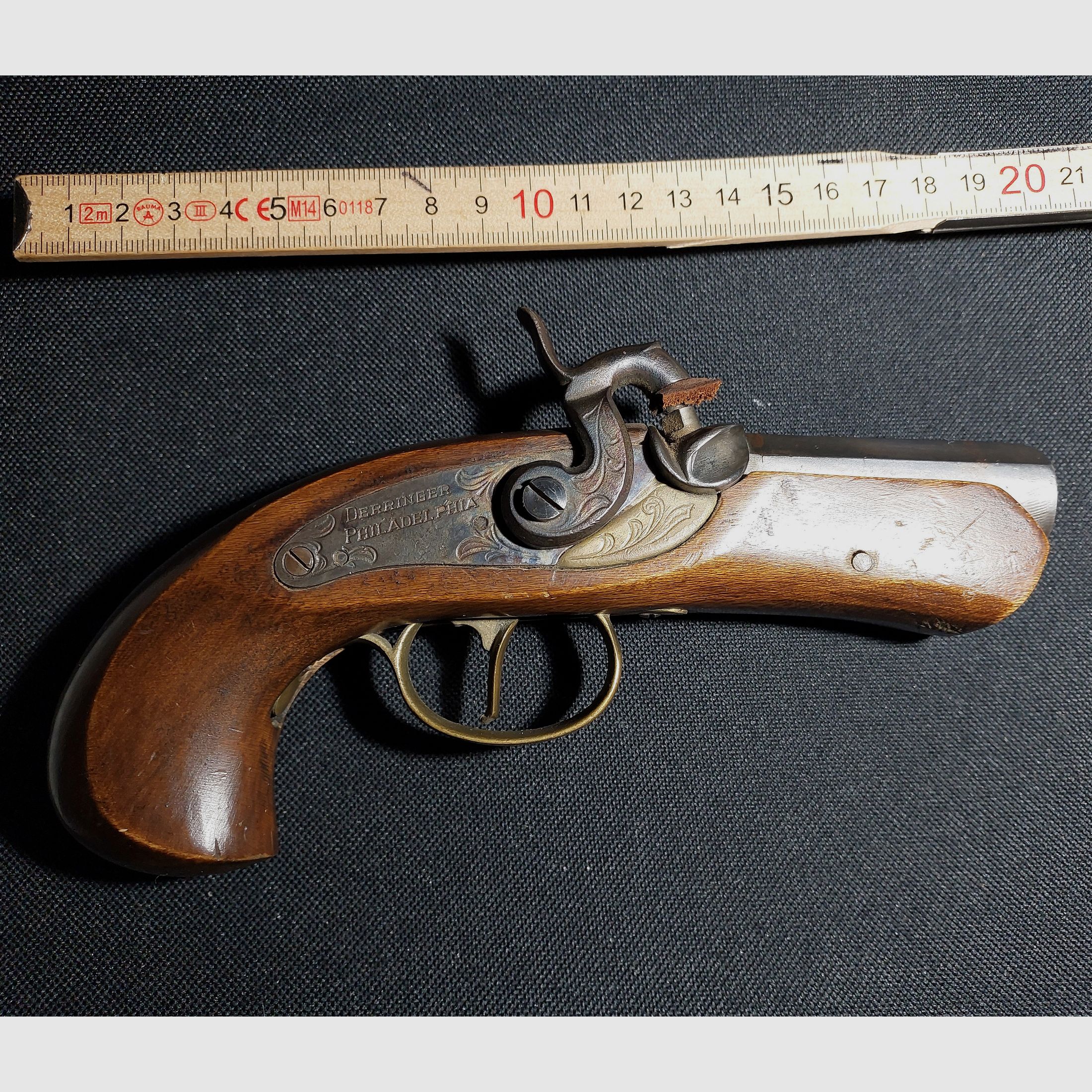 Pistolet kapiszonowy Dikar „Philadelphia Derringer”, Hiszpania XX w., kal. .45 BP