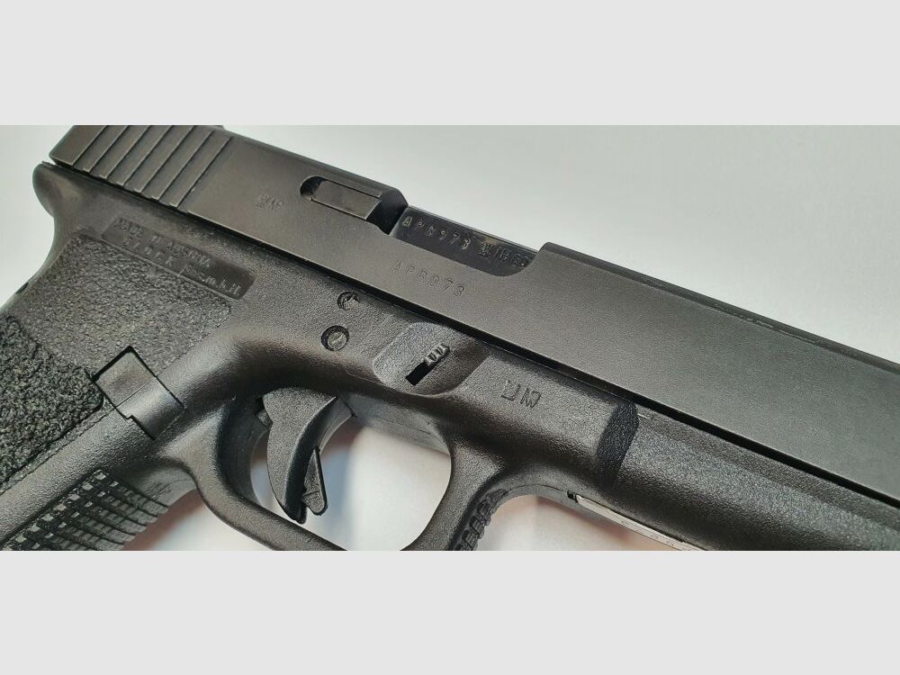 Glock Halbautom. Pistole Glock 21 Gen4 - .45Auto - Gebraucht mit LPA-Visierung