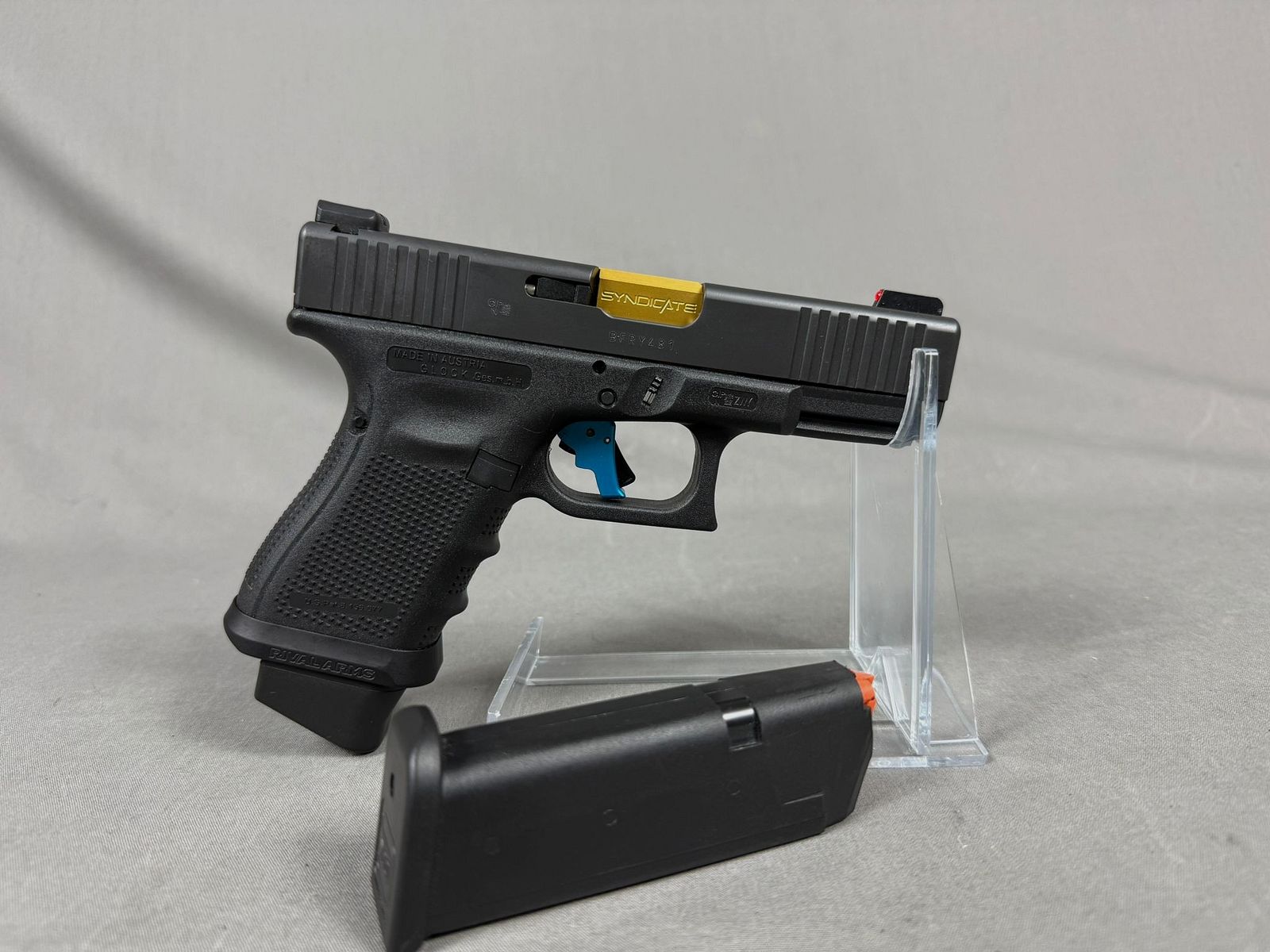 Glock 19 Gen 4  FS mit Syndicate 919 Lauf in 9mm Luger
