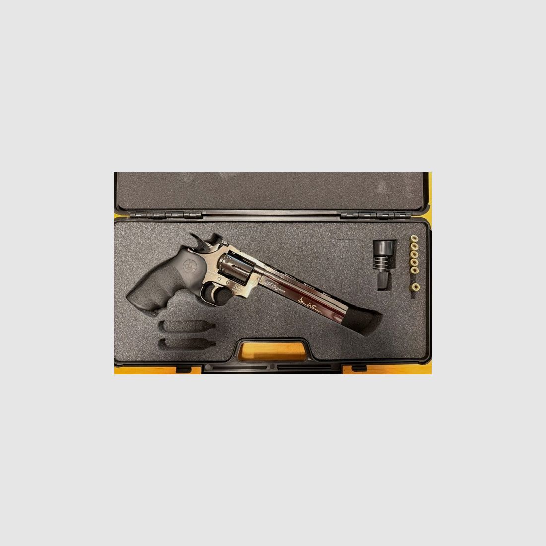 Dan Wesson 715 CO2 4,5mm Diabolo Revolver