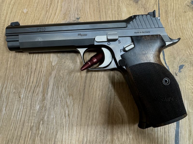 SIG P210 Legend