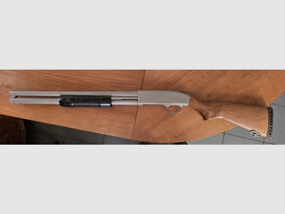 Mossberg 500A Mariner