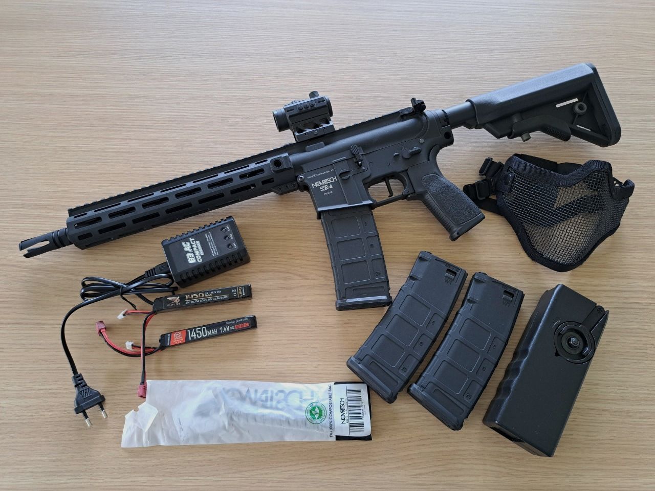 Novritsch - SSR4 Mk1 Gen2 + Red Dot – AEG Airsoft AR 15 6mm BB