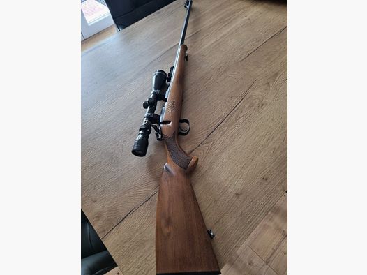 Repetierbüchse  22 Mag.  CZ ZKM 452