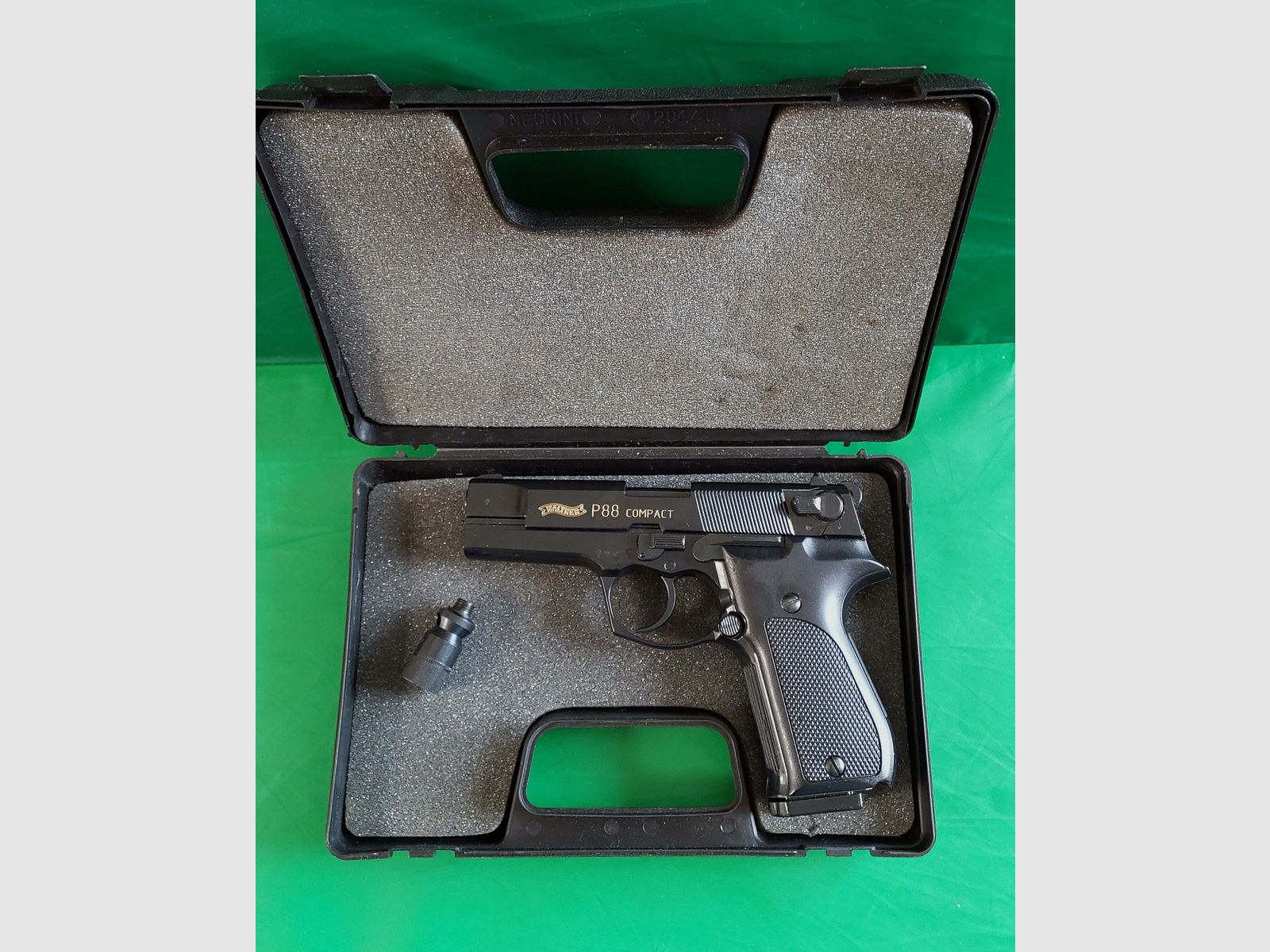 Pistola de fogueo Walther P88 9mm P.A.K. negra (PTB 764)