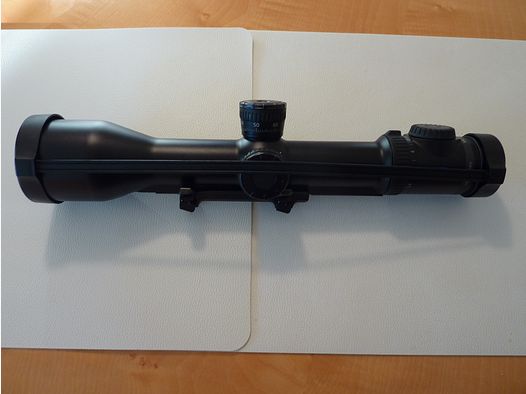 ZEISS VICTORY V8 Zielfernrohr 2.8-20x56 mit ASV, Leuchtabsehen 60 mit Blaser Sattelmontage