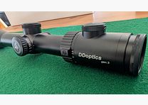 DDOptics V6 2,5-16x42 3.Gen Zielfernrohr mit manuellem Leuchtpunkt