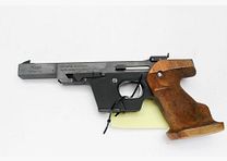 Pistole Walther GSP Kal. .22lfB LINKS-Griff 90mm .22lr