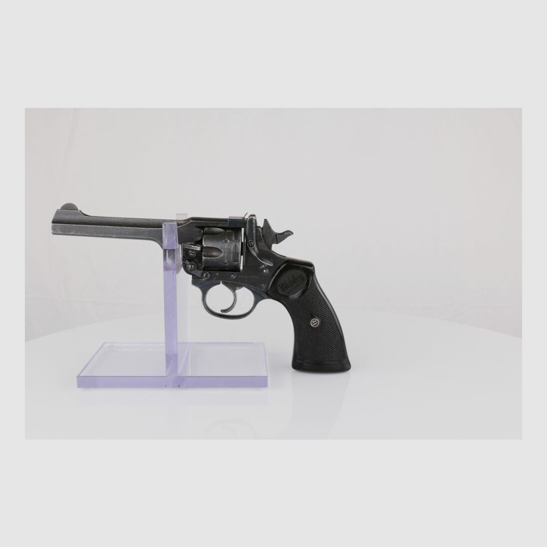 Webley Mark IV