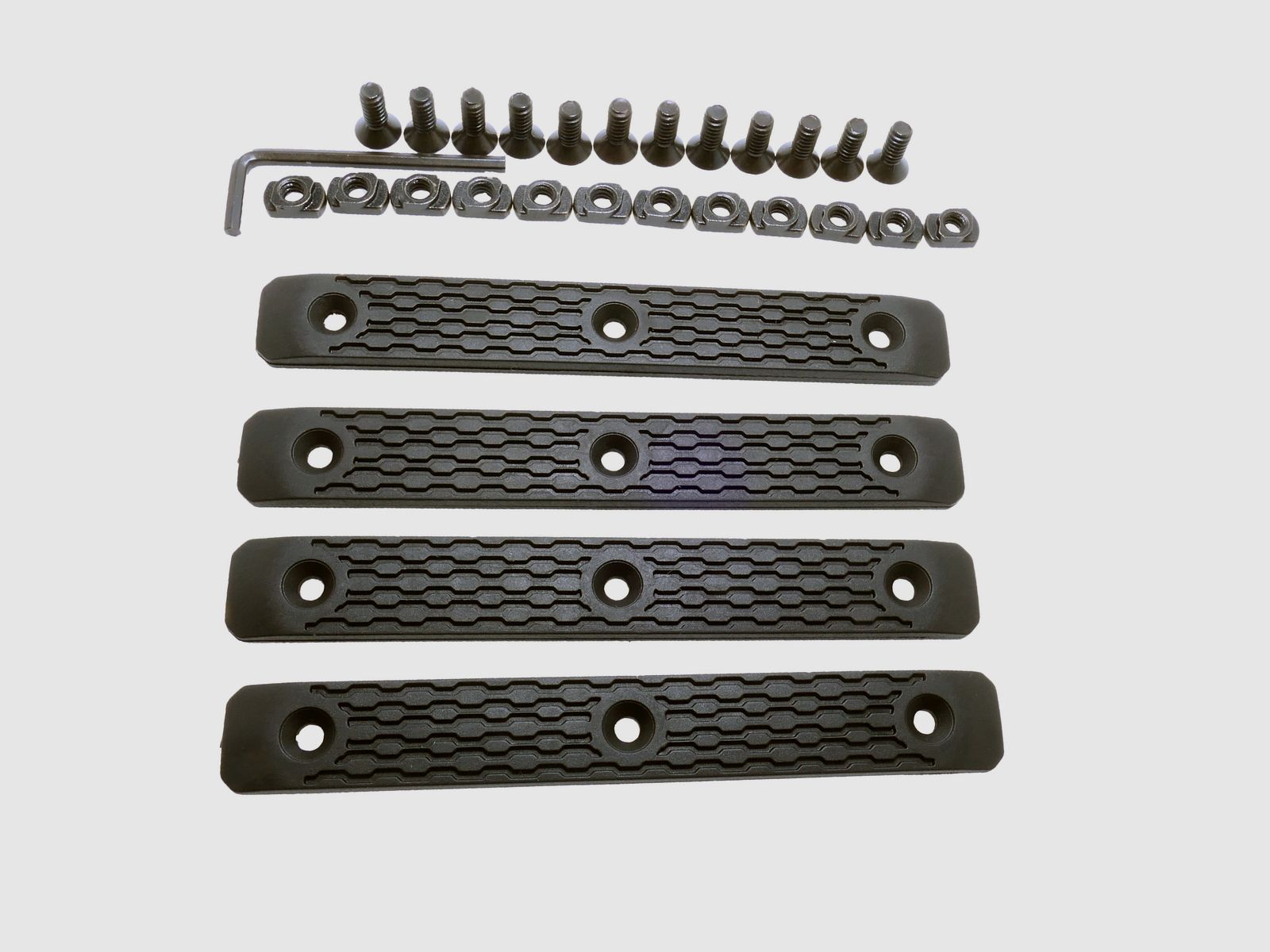 AlphaRailCover für M-Lok 4er Set