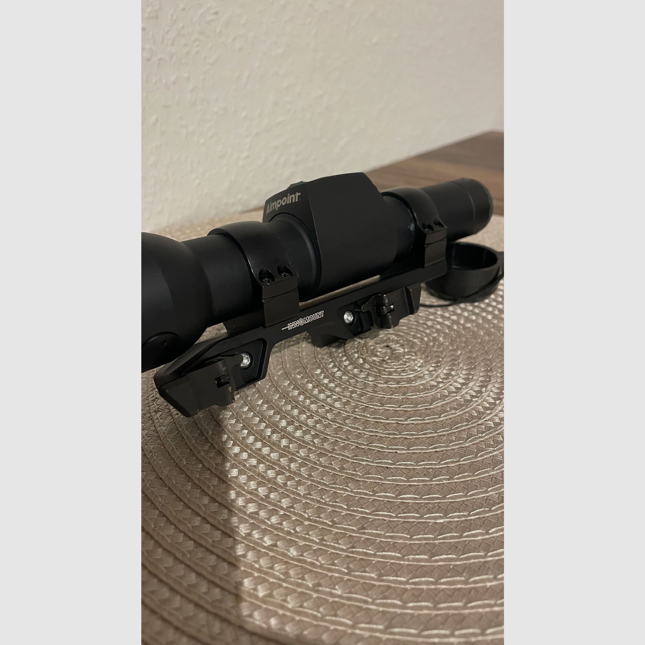 Aimpoint H30L 2MOA mit Montage für Blaser