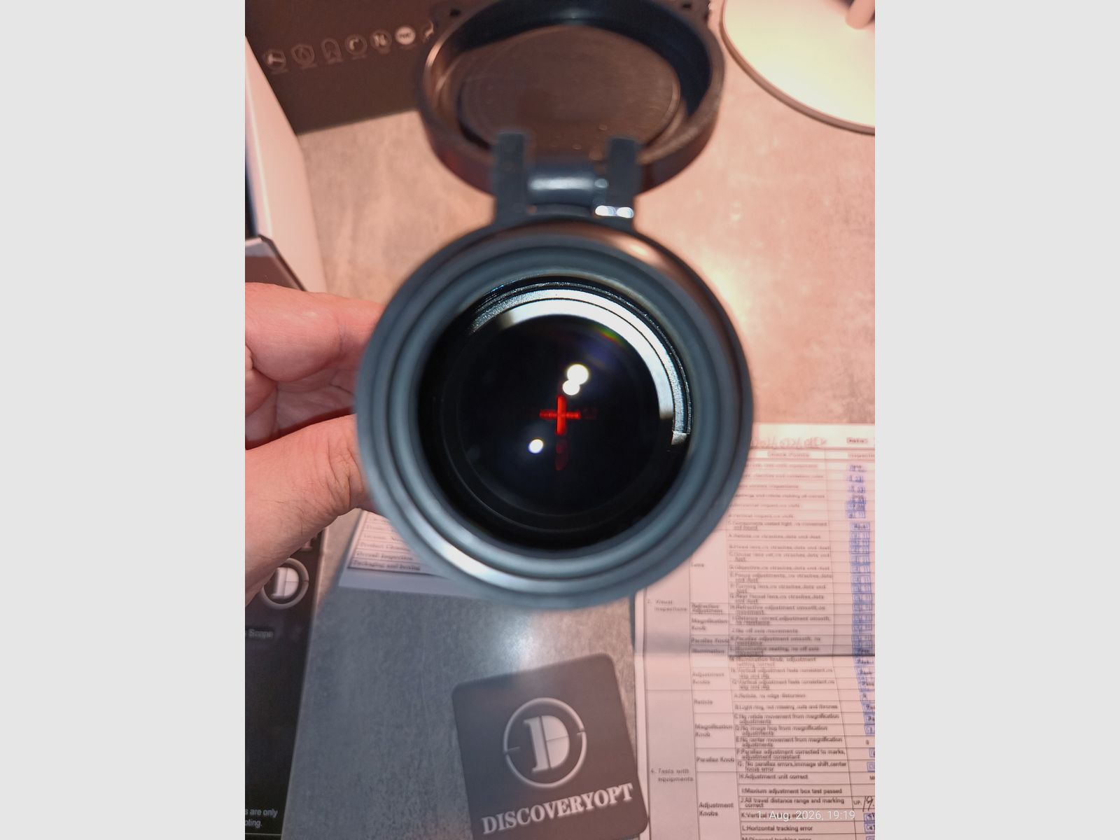 Discovery Optics HD 2-12x24 FFP z szybkozłączkami UTG