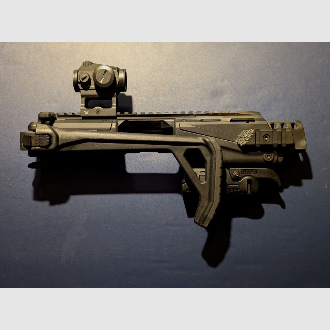 FAB Scout - Aanslag voor Glock