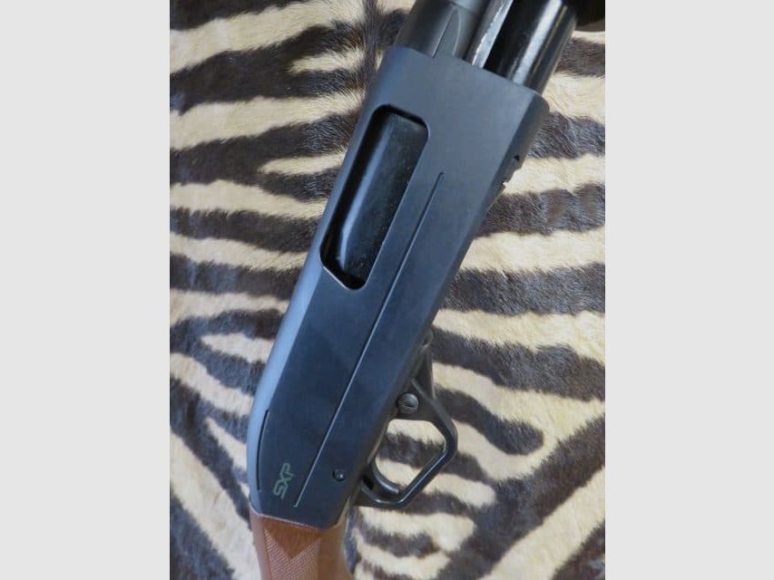 Strzelba pompowana WINCHESTER SXP Trench Rifled Drewno kal. 12/76 lufa 61 cm gwintowana., zdjęcie 5 z 10