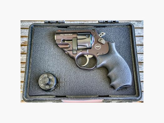 Korth Sky Marshal 9mm Luger aus 1. Hand in sehr gutem Zustand Rarität