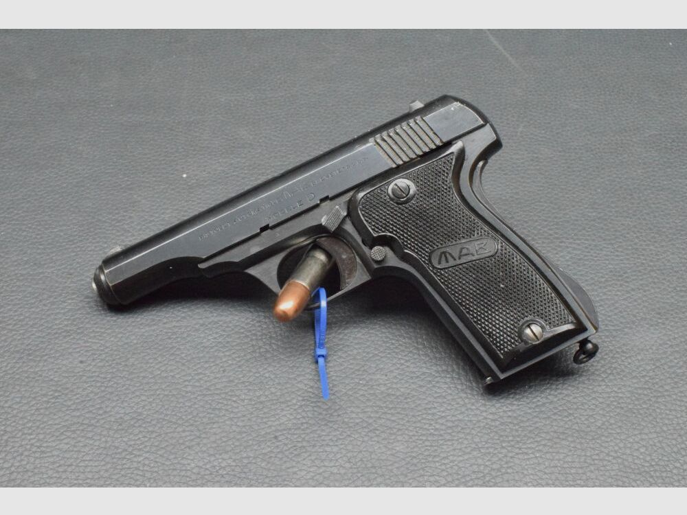 MAB D collector's weapon