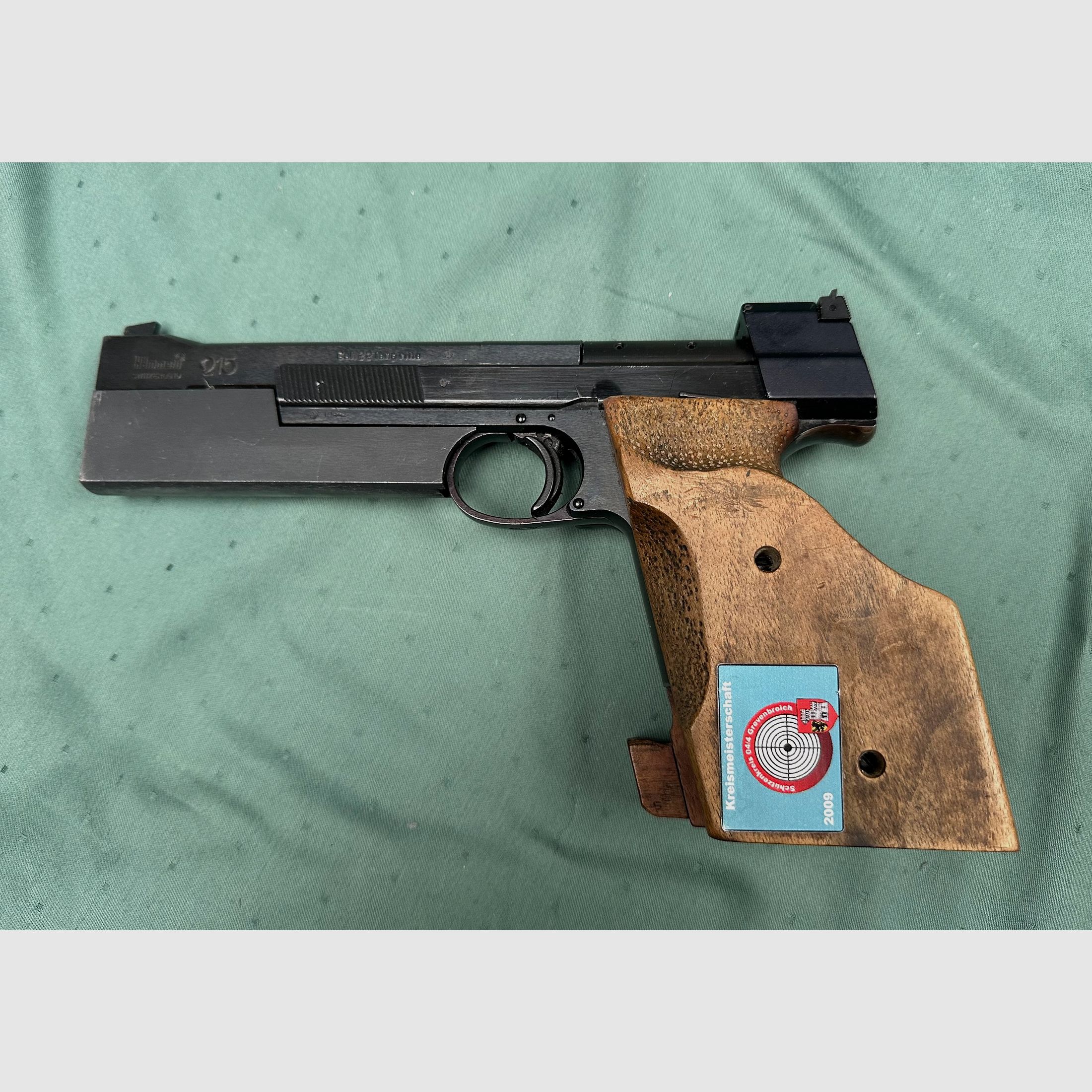 Hämmerli 215, calibre 22lr. avec 2 poids et 3 magazines, image 4 sur 6