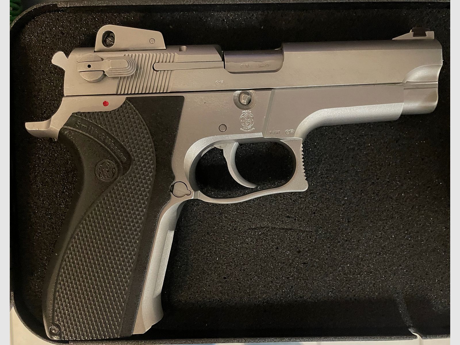 Smith Wesson 5906 S&W 5906 pistola semiautomatica 9mm