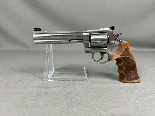 Smith & Wesson 686  Target Champion Deluxe Match Master