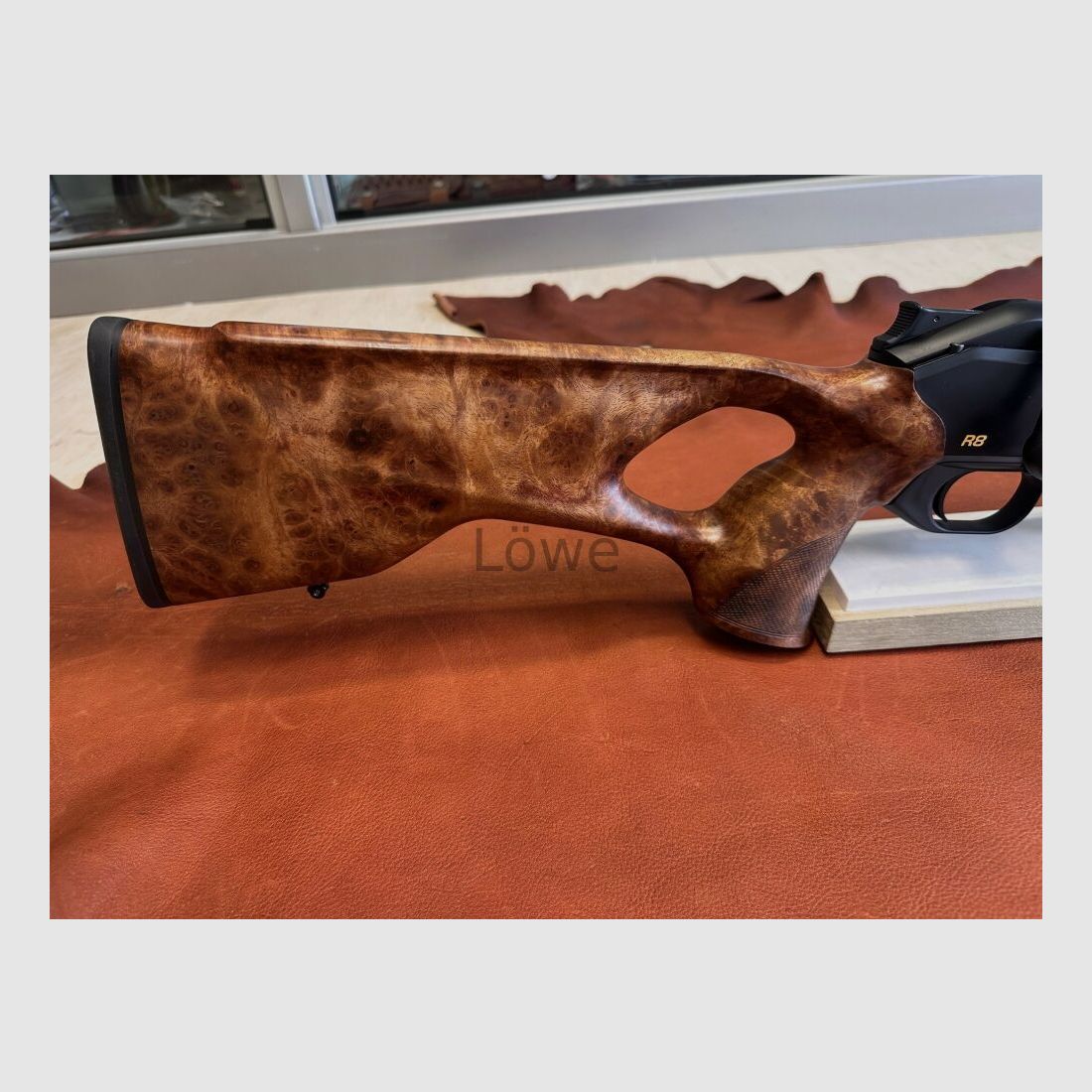 Blaser R8 Ultimate Holzklasse 10