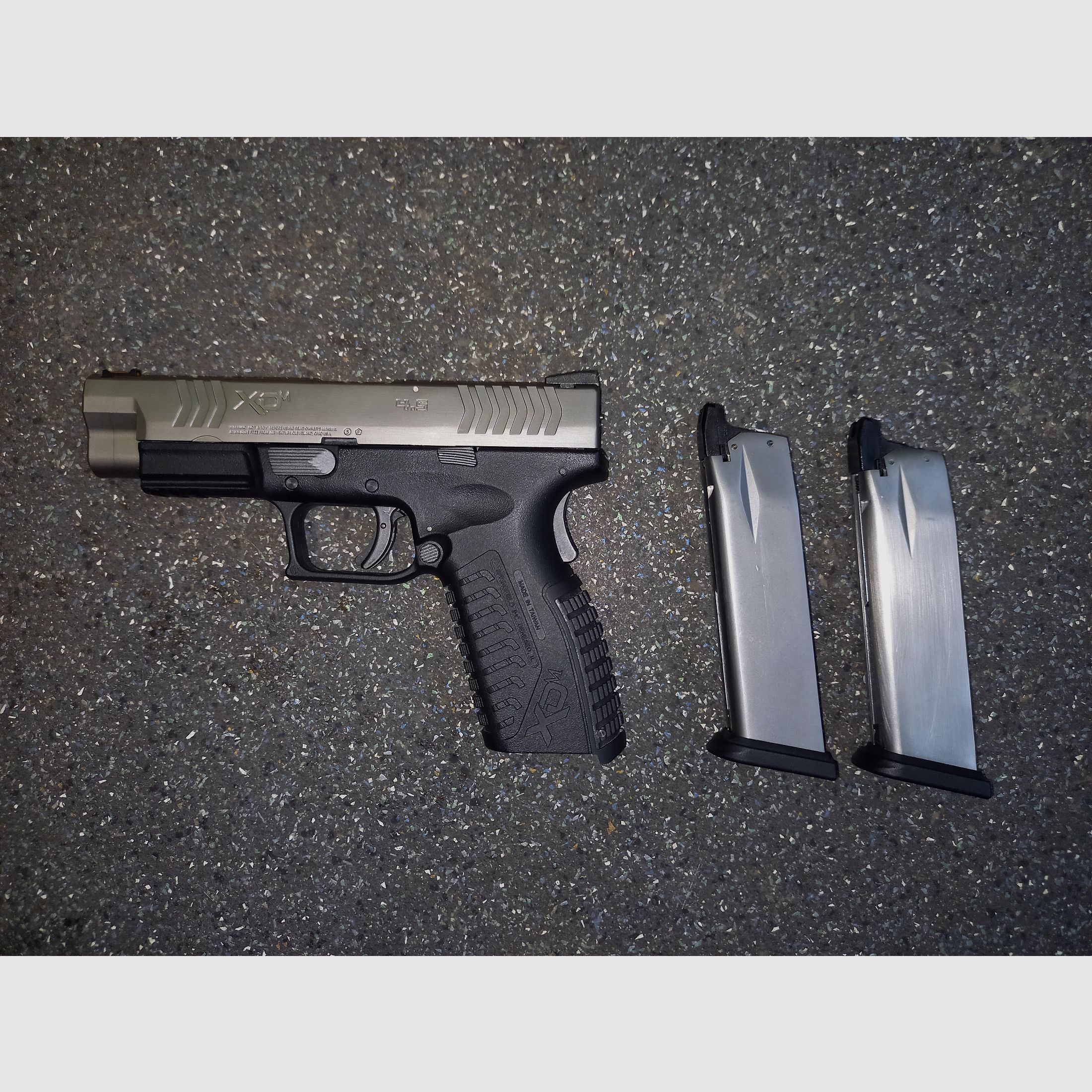 Pistolet CO2 Springfield XDM 4,5 mm BB