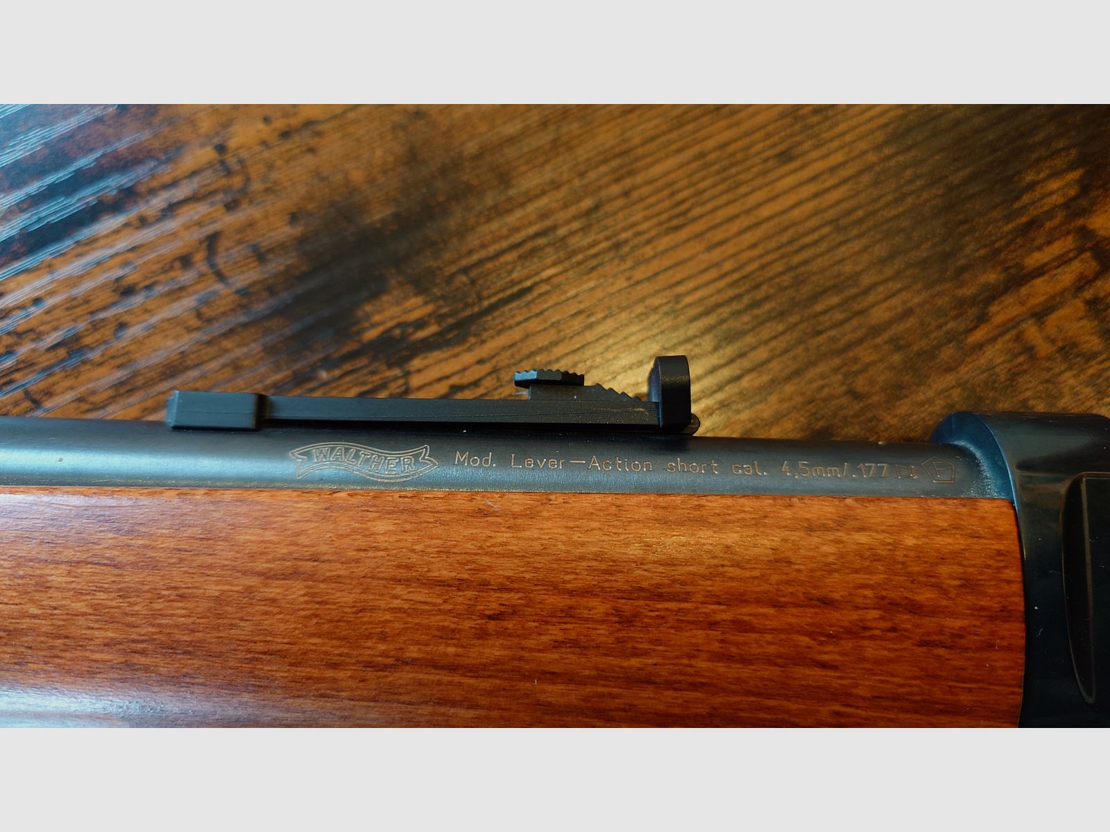 Leaver Action CO2 Gewehr