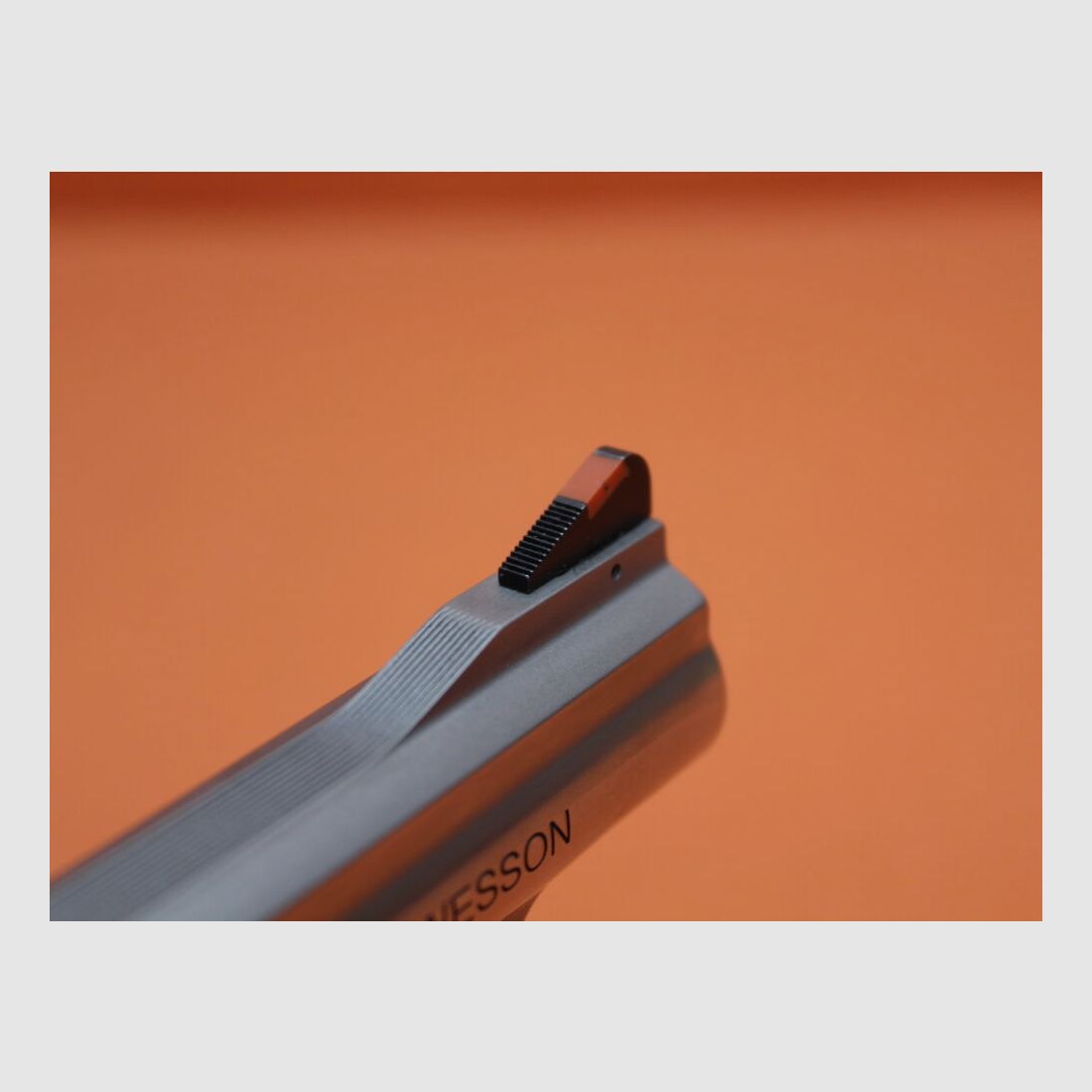 Smith & Wesson/S&W Revolver .44RemMagnum Smith&Wesson/ S&W629-6 Stainless, 4" Lauf/ Mikrometervisier/ Gummigriff