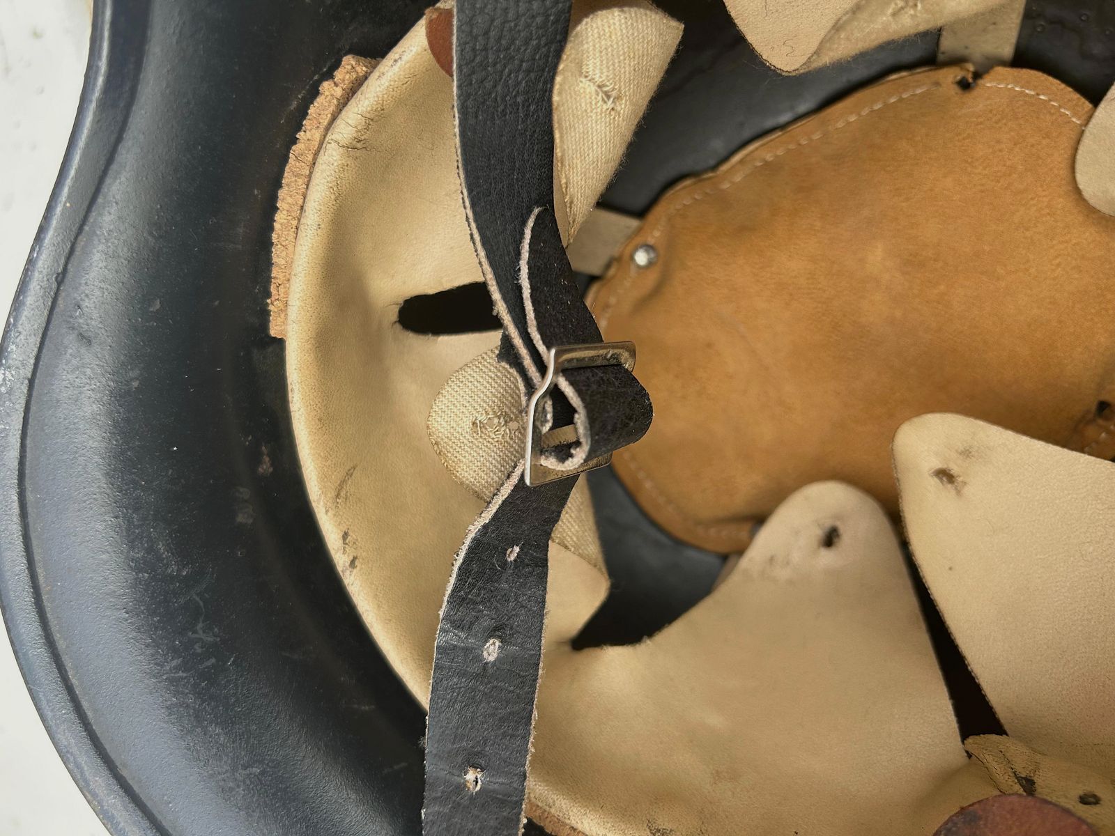 Hełm stalowy Wehrmacht M40 | 2. wojna światowa | WW2 | militaria | antyki | 2. WK