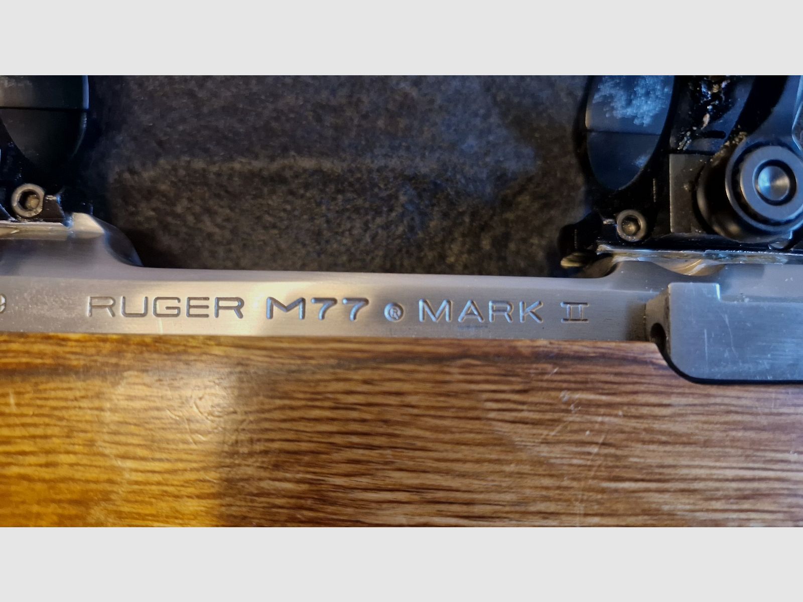 Repetierbüchse RUGER M77 Mark II Compact im Kaliber 30-06 Spr. Edelstahl
