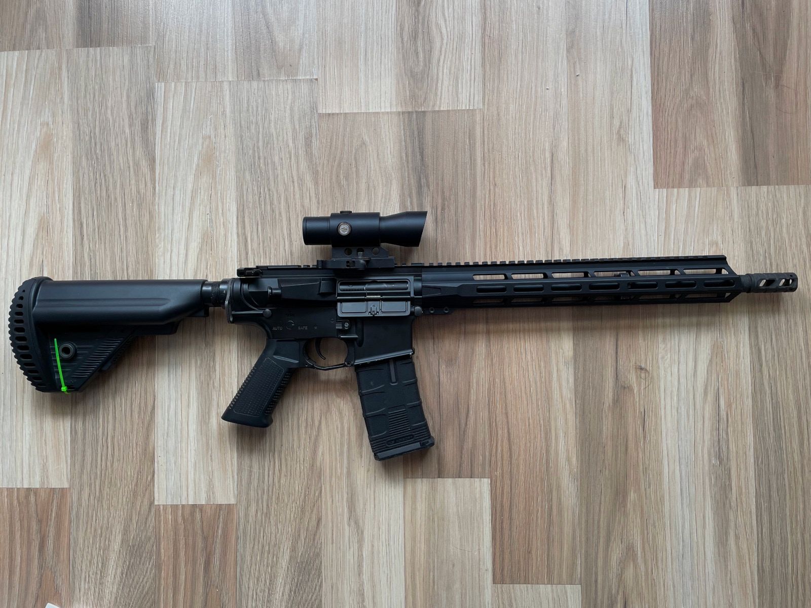 Airsoft Begadi ICS CXP-X with sight